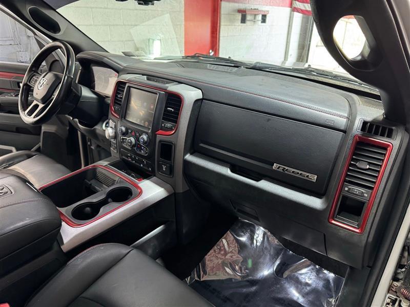 RAM 1500 Rebel Crew Cab SWB 4WD 2017
