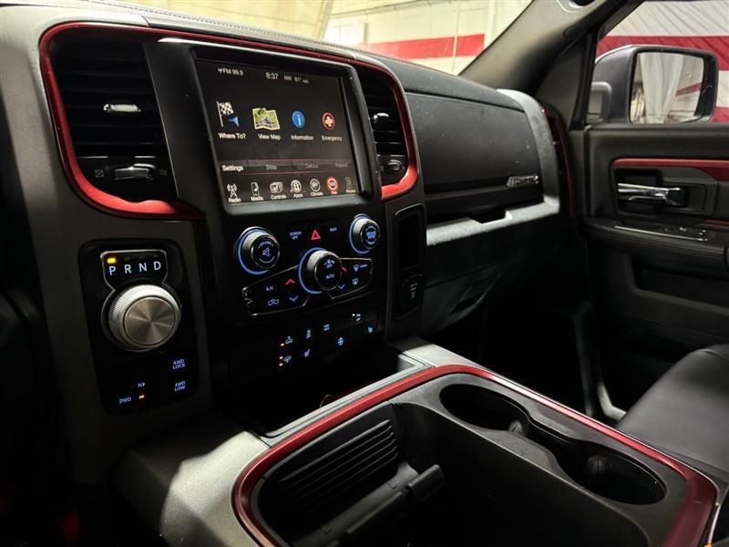 RAM 1500 Rebel Crew Cab SWB 4WD 2017