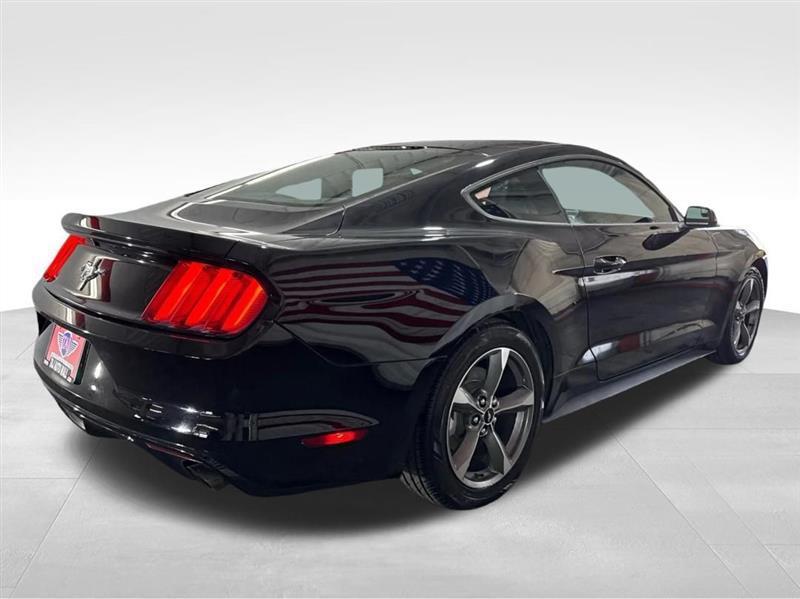 Ford Mustang V6 Coupe 2016