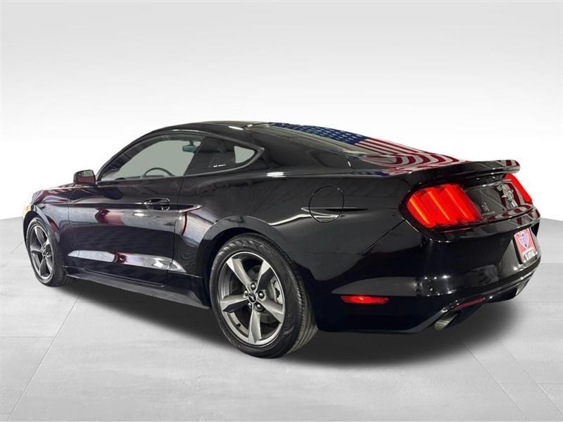 Ford Mustang V6 Coupe 2016