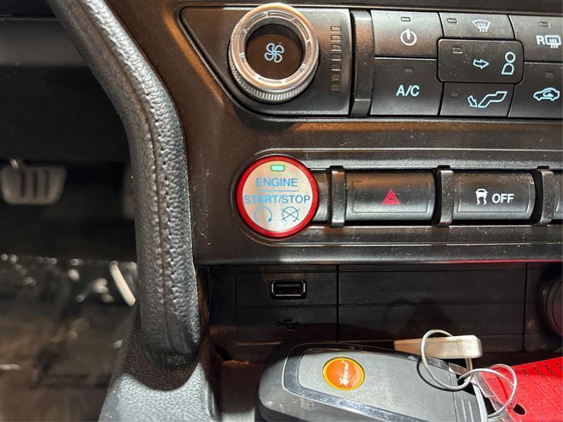 Ford Mustang V6 Coupe 2016