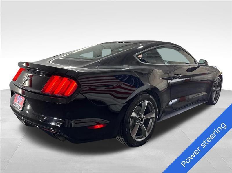 Ford Mustang V6 Coupe 2016