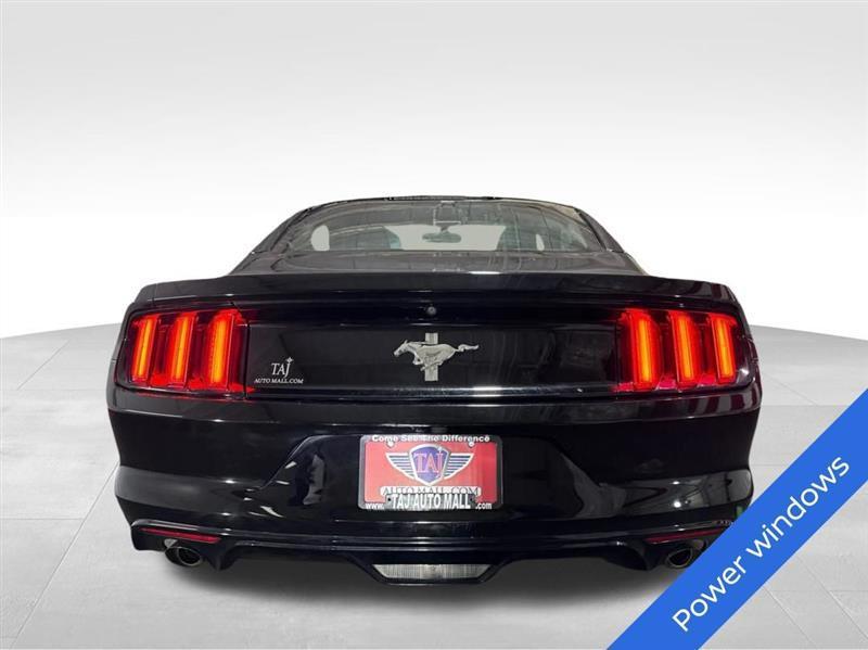 Ford Mustang V6 Coupe 2016