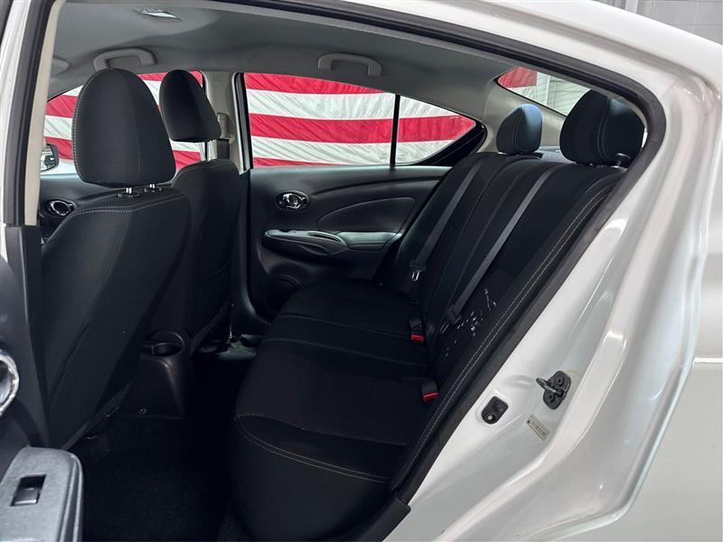 Nissan Versa 1.6 S 5M 2019