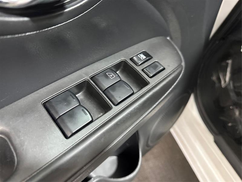 Nissan Versa 1.6 S 5M 2019