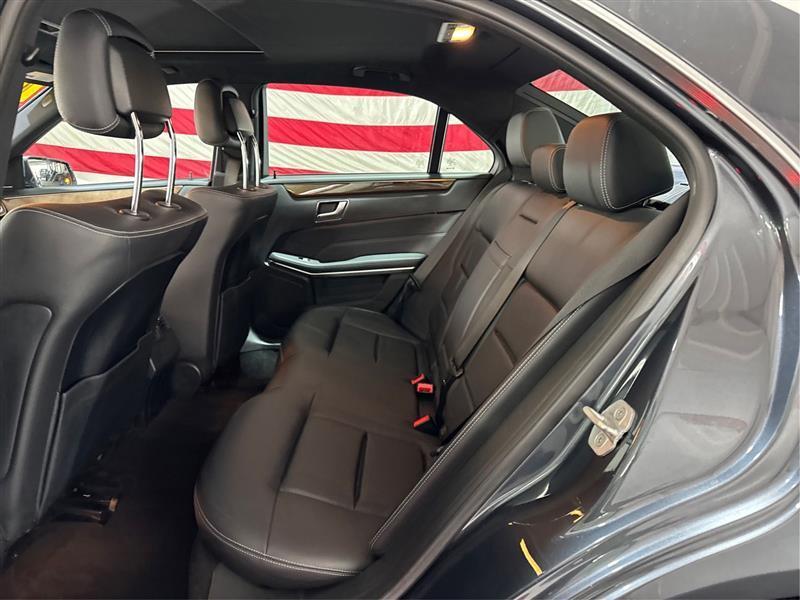 Mercedes-Benz E-Class E350 4MATIC Sedan 2014