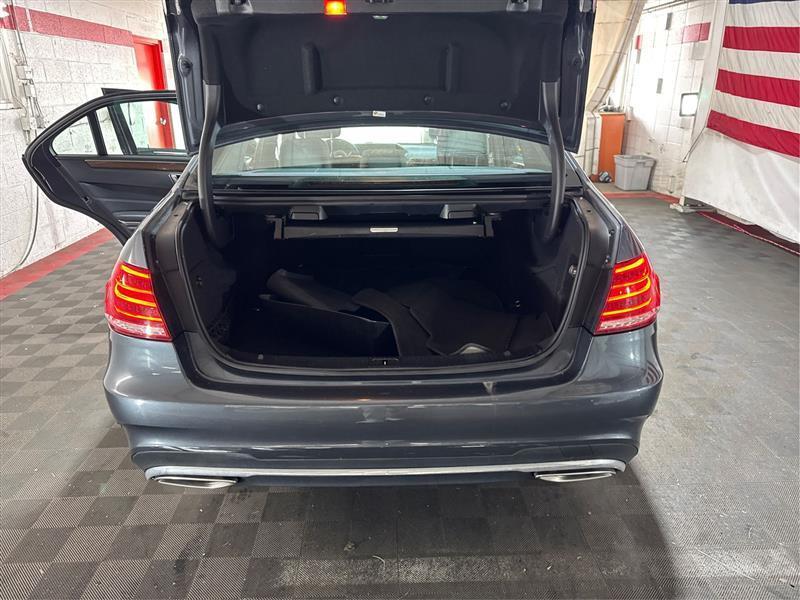 Mercedes-Benz E-Class E350 4MATIC Sedan 2014