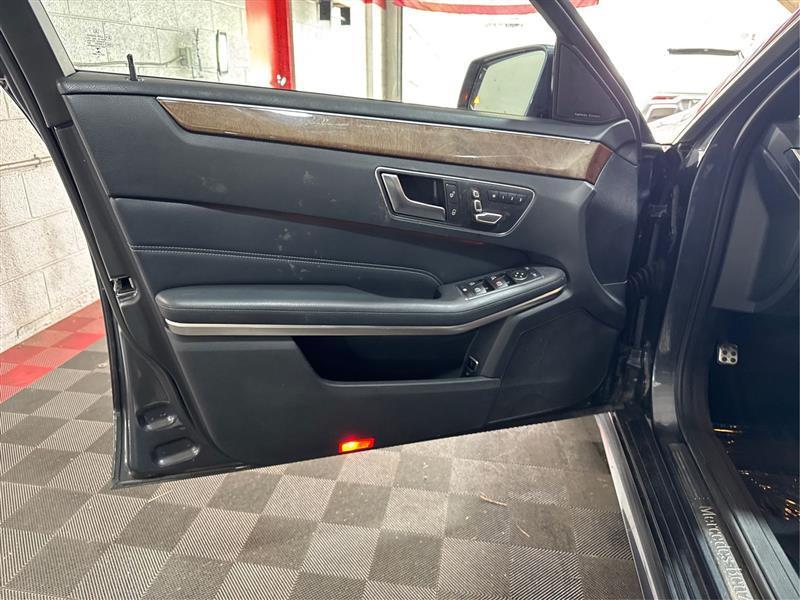 Mercedes-Benz E-Class E350 4MATIC Sedan 2014