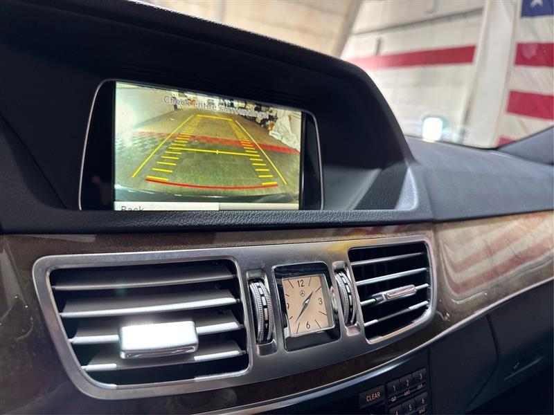 Mercedes-Benz E-Class E350 4MATIC Sedan 2014