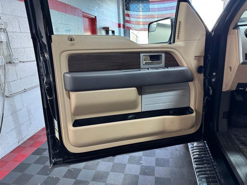 Ford F-150 Lariat SuperCrew 5.5-ft. Bed 4WD 2013
