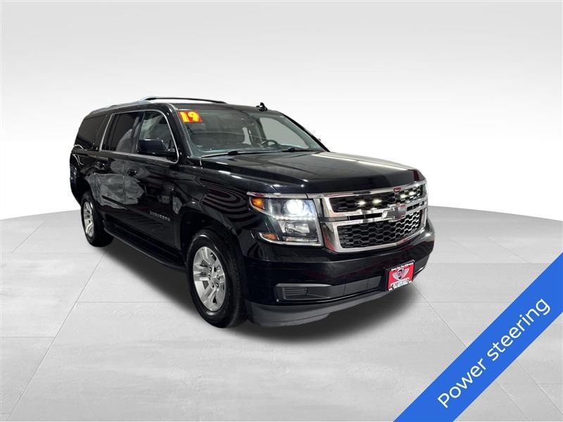 Chevrolet Suburban LT 4WD 2019