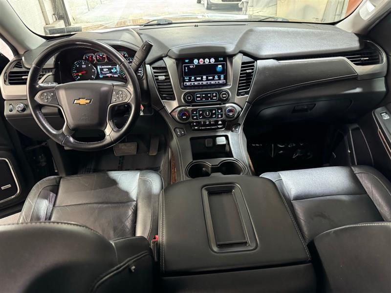 Chevrolet Suburban LT 4WD 2019