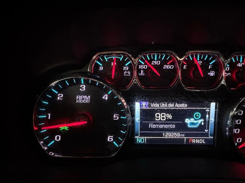 Chevrolet Suburban LT 4WD 2019