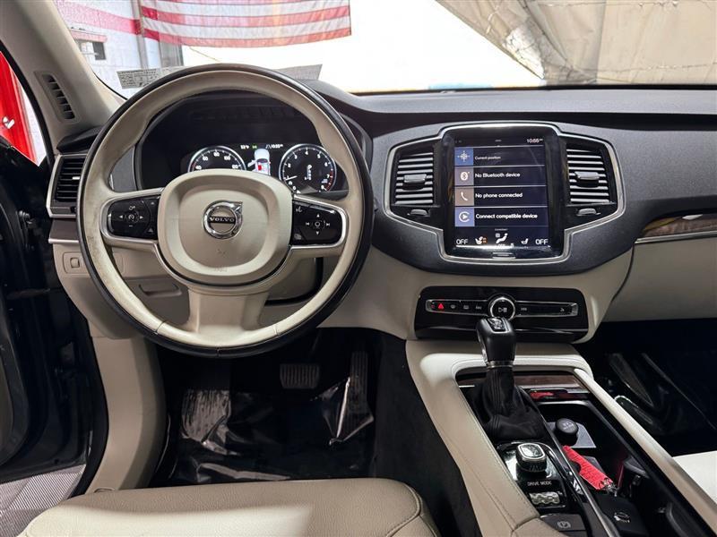 Volvo XC90 T6 Momentum AWD 2017