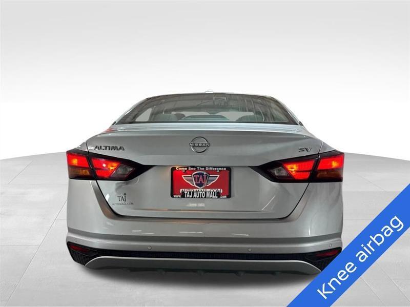 Nissan Altima 2.5 SV 2023