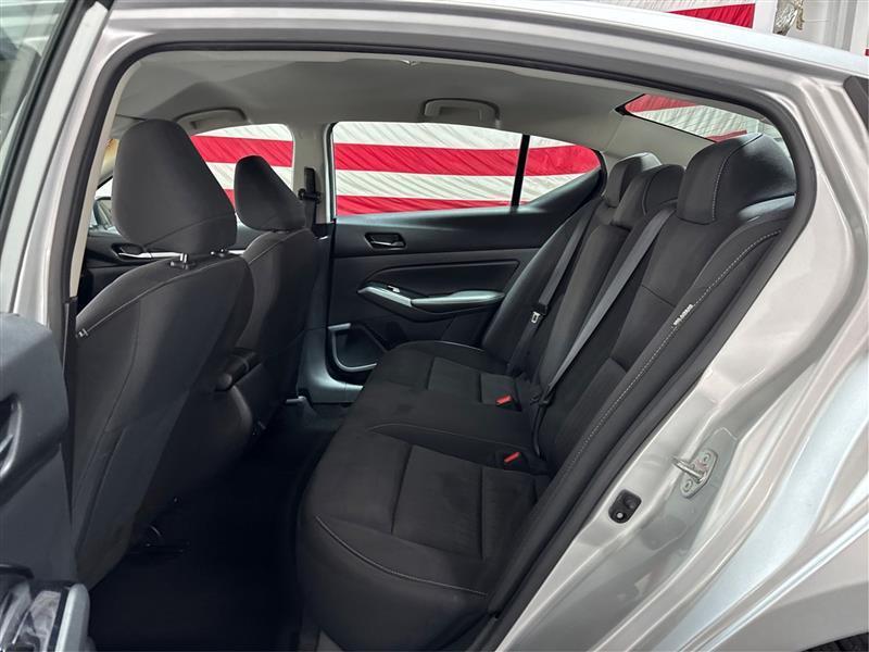 Nissan Altima 2.5 SV 2023