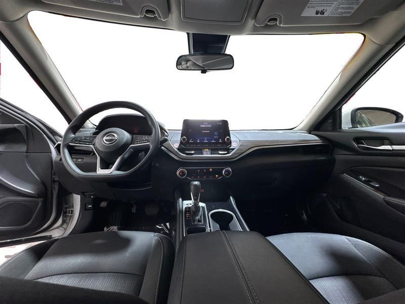 Nissan Altima 2.5 SV 2023
