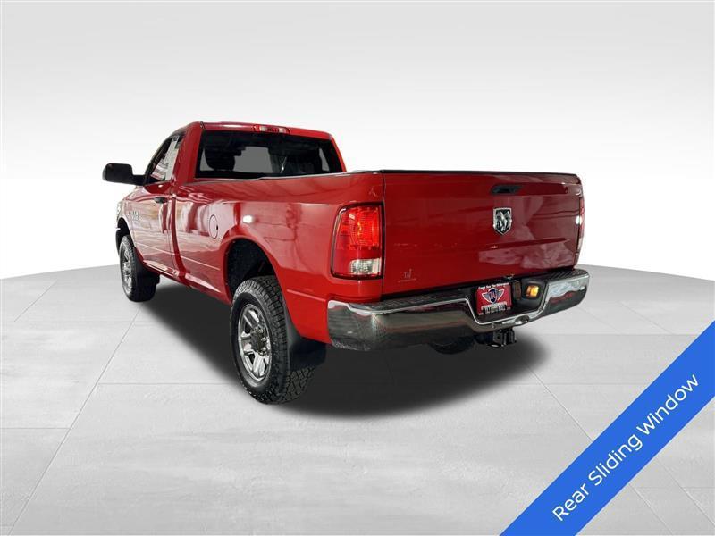 RAM 3500 Tradesman Regular Cab 4WD 2015