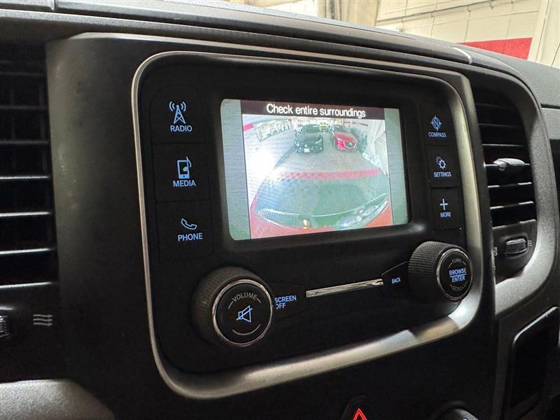 RAM 3500 Tradesman Regular Cab 4WD 2015