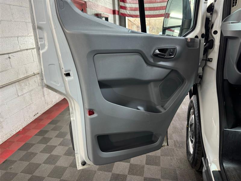 Ford Transit 350 Van Low Roof w/Sliding Pass. 148-in. WB 2019