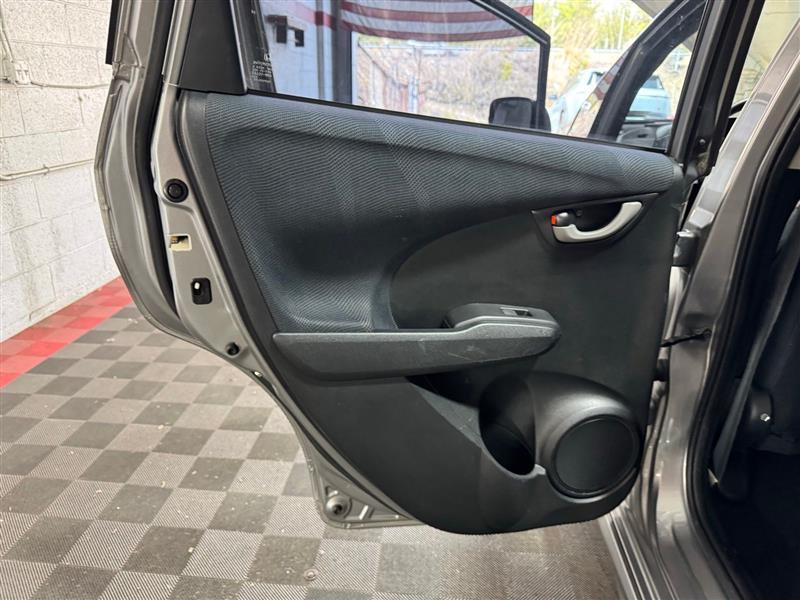 Honda Fit Sport 5-Speed AT with Navigation 2009
