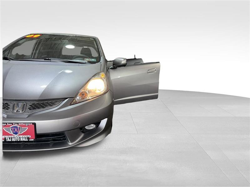 Honda Fit Sport 5-Speed AT with Navigation 2009