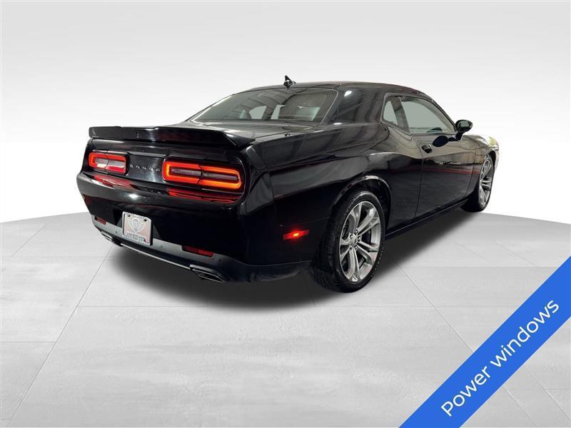 Dodge Challenger GT 2022