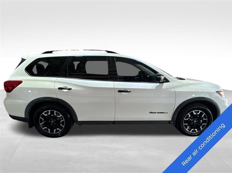 Nissan Pathfinder SL 4WD 2020