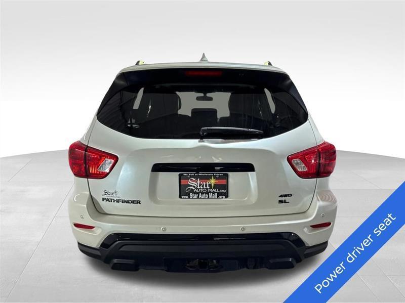 Nissan Pathfinder SL 4WD 2020