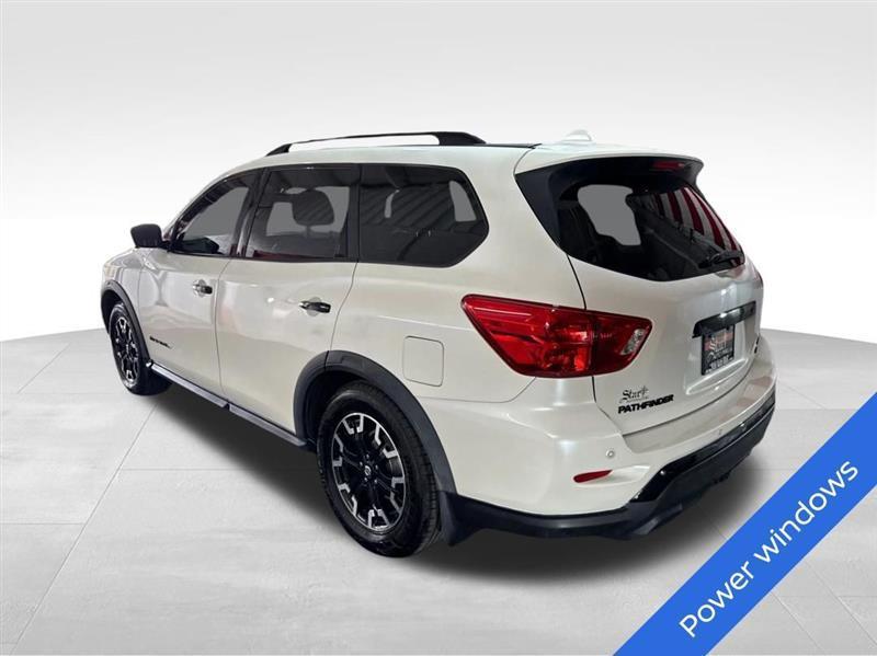 Nissan Pathfinder SL 4WD 2020
