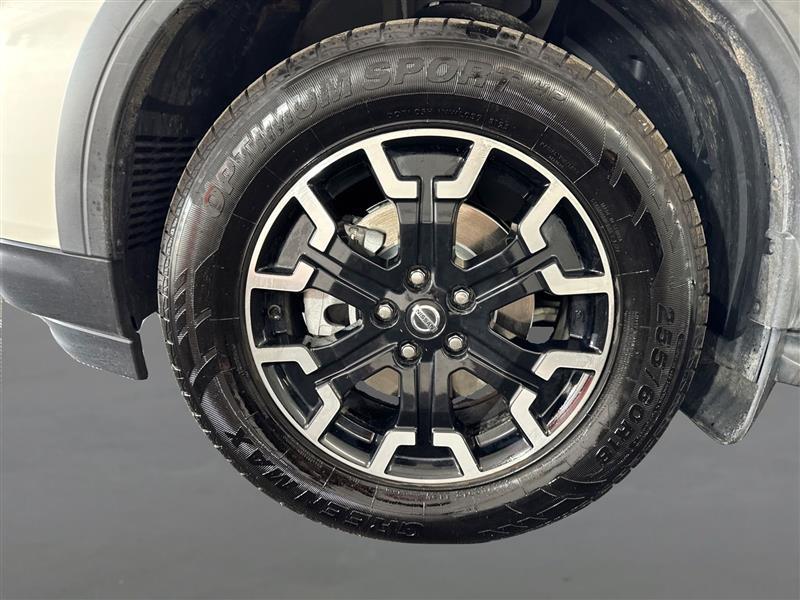 Nissan Pathfinder SL 4WD 2020