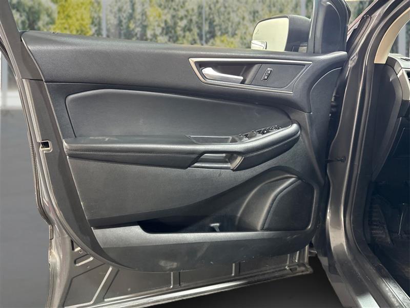 Ford Edge SEL 2023