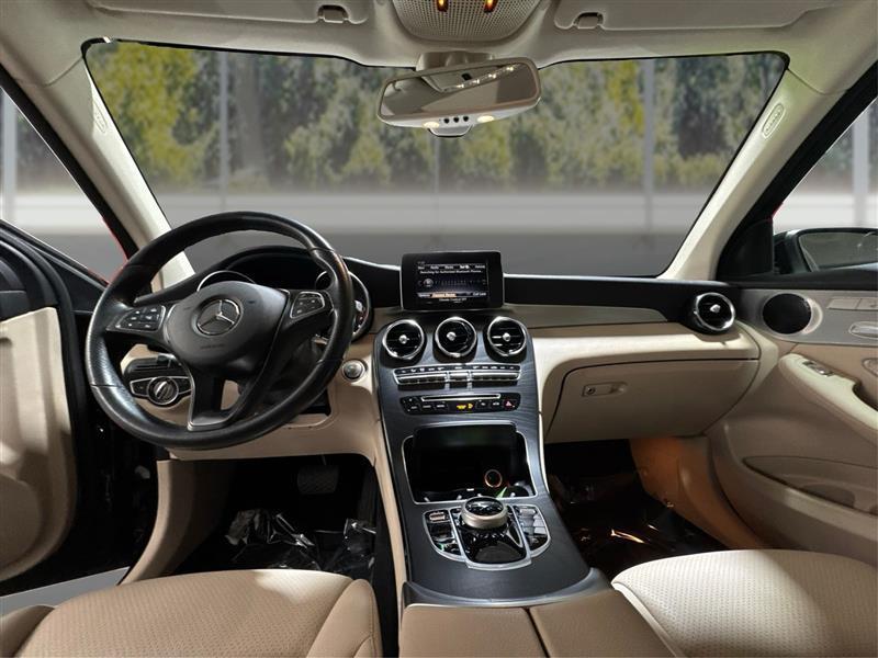 Mercedes-Benz GLC-Class GLC300 4MATIC 2019