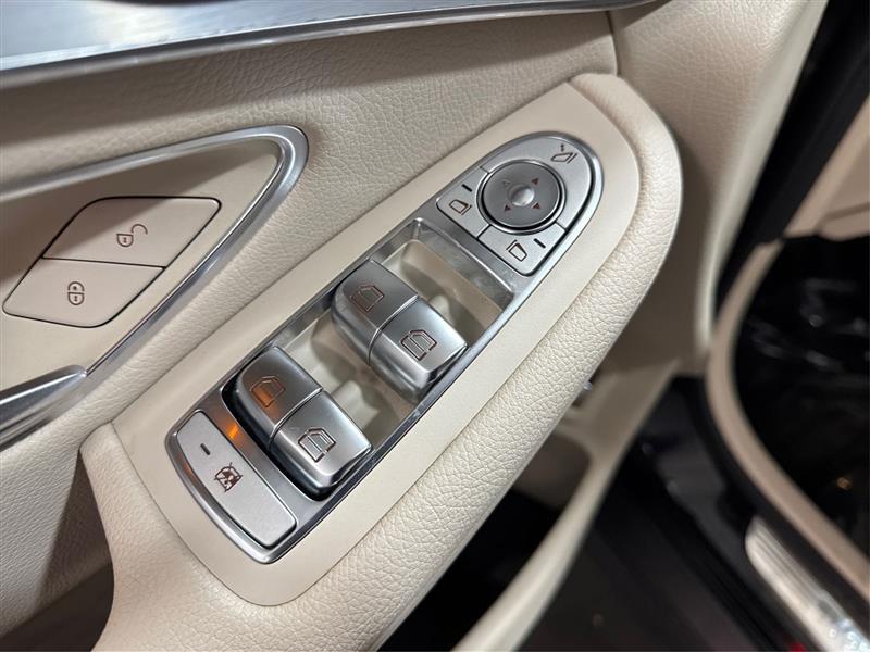 Mercedes-Benz GLC-Class GLC300 4MATIC 2019