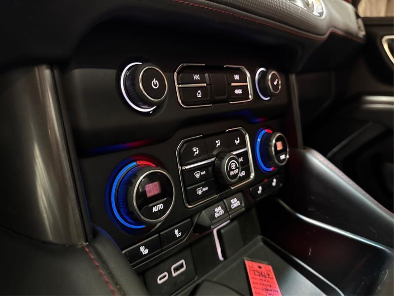 Chevrolet Suburban RST 4WD 2022