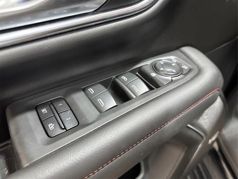 Chevrolet Suburban RST 4WD 2022