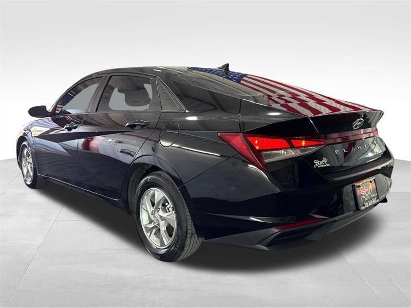 Hyundai Elantra SE 2023