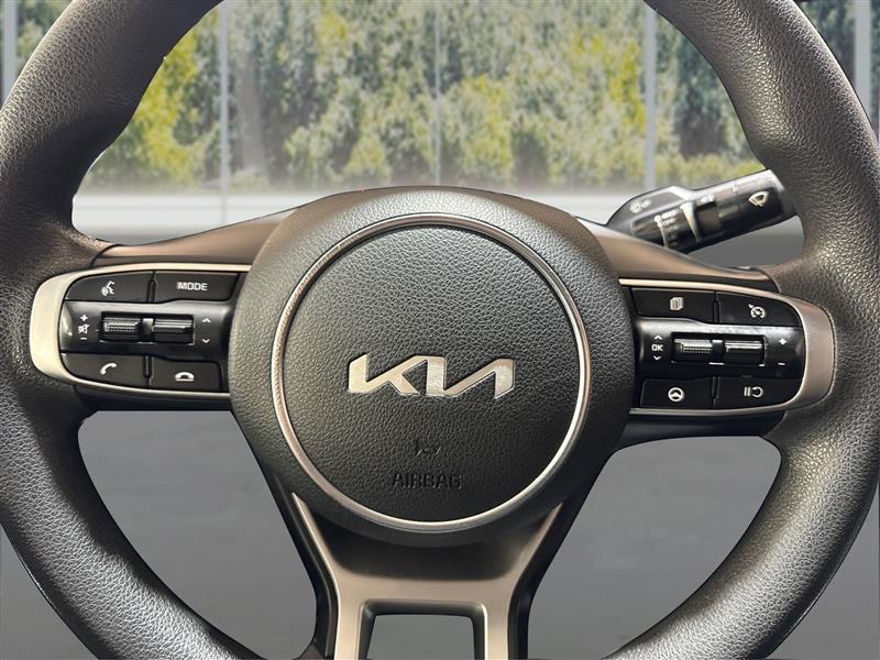 Kia K5 LXS 2022