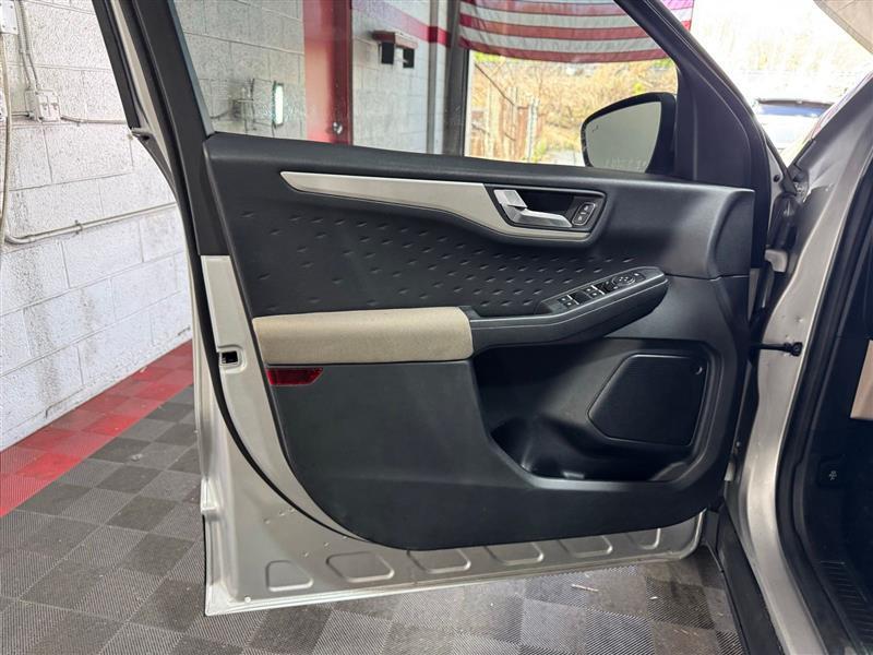 Ford Escape SE AWD 2020