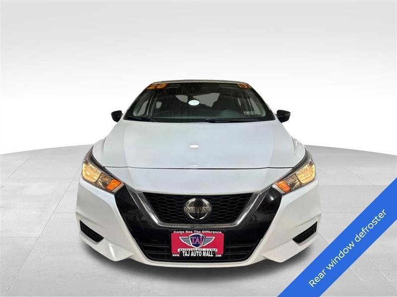Nissan Versa S CVT 2020