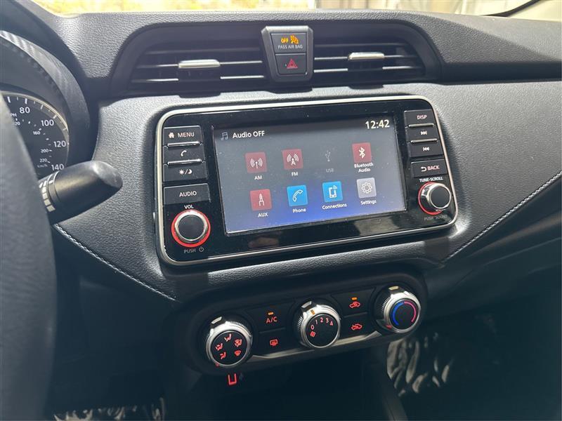 Nissan Versa S CVT 2020