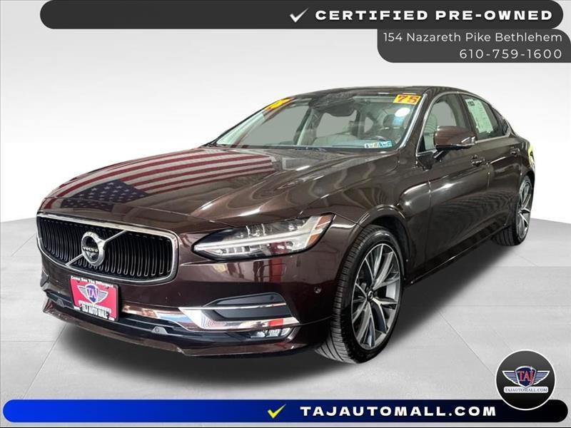 2018 Volvo S90 T6 Momentum AWD