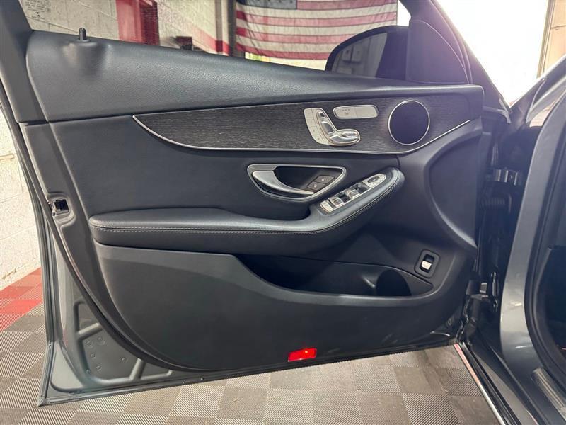 Mercedes-Benz C-Class C300 4MATIC Sedan 2019