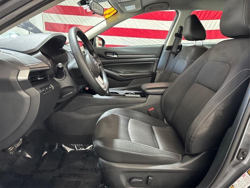 Nissan Altima 2.5 SV 2024