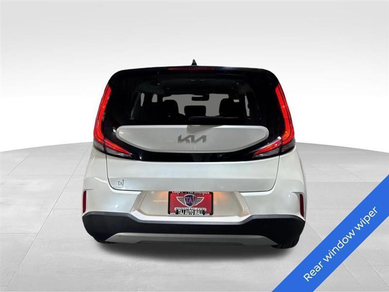 Kia Soul LX CVT 2023
