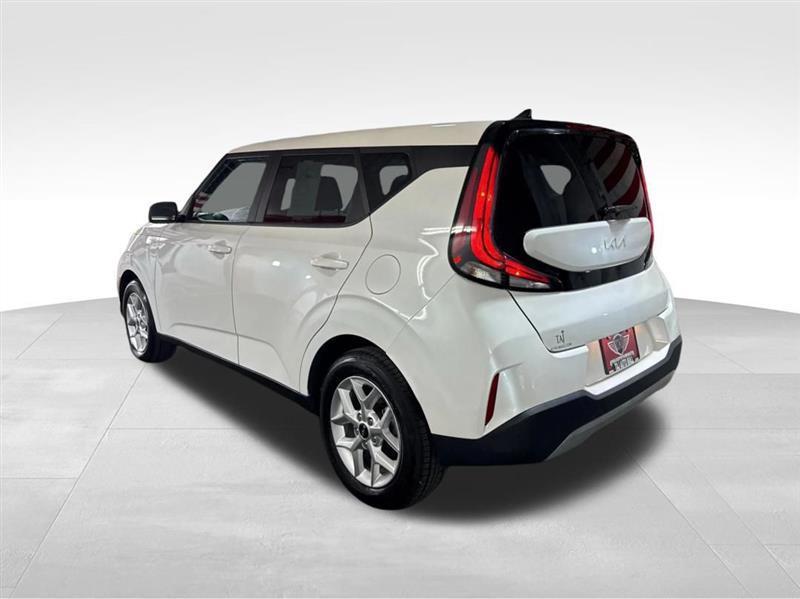 Kia Soul LX CVT 2023