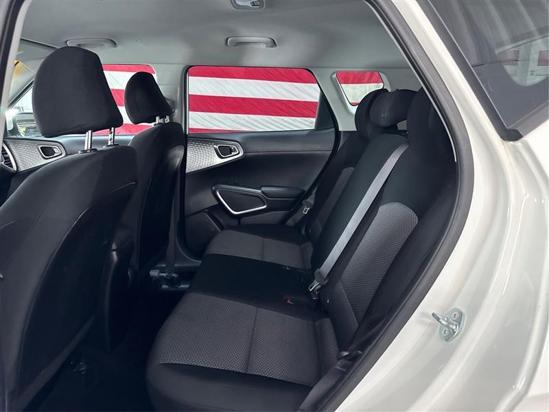 Kia Soul LX CVT 2023