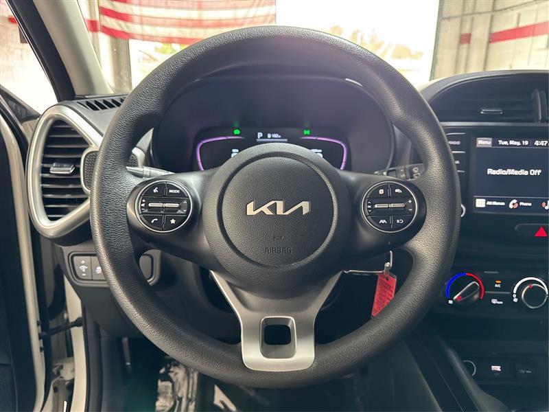 Kia Soul LX CVT 2023