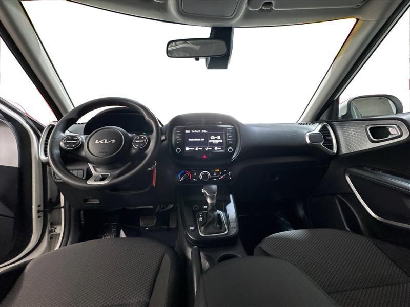 Kia Soul LX CVT 2023