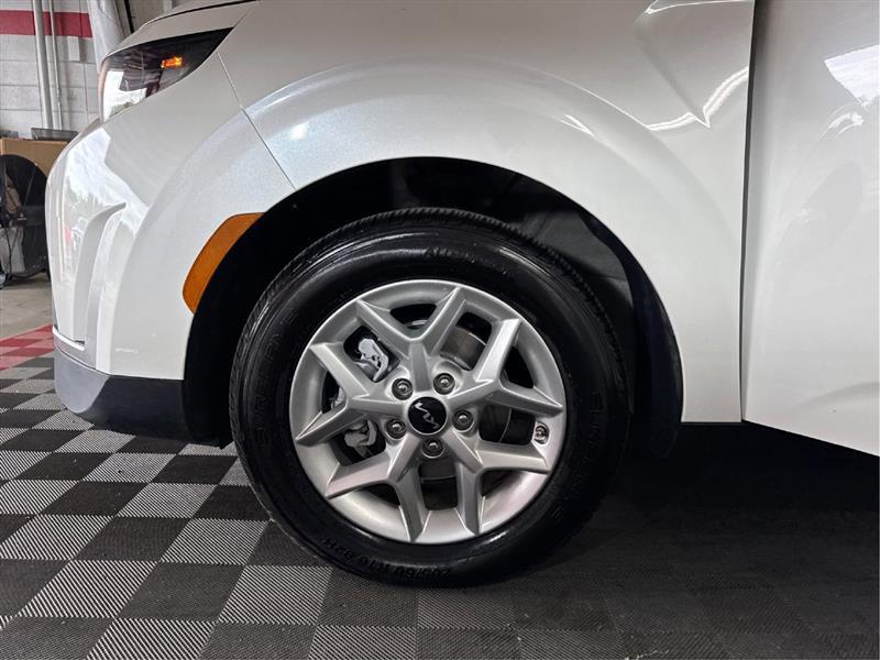 Kia Soul LX CVT 2023